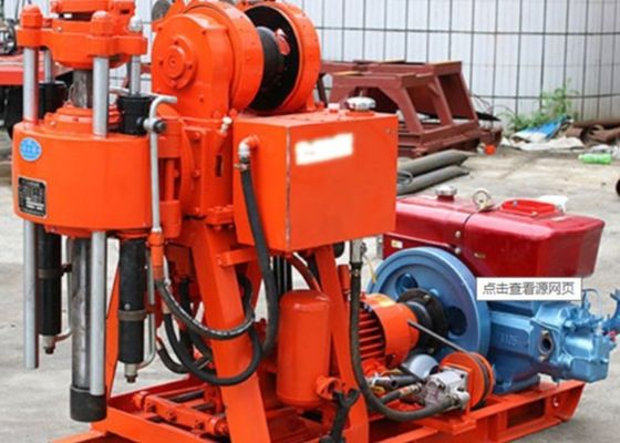 180m Portable Hydraulic Crawler Mounted Drill Rig Untuk Pengeboran Air atau Pengumpulan Sampel Eksplorasi
