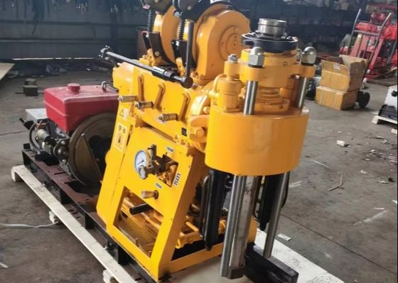 GK200 Steel Core Drilling Rig / Exploration Drilling Rig Machine untuk Eksplorasi dan Core Drilling