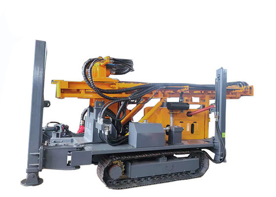 73KW Mesin Diesel Track Rig Pengeboran sumur air dengan menara hidrolik