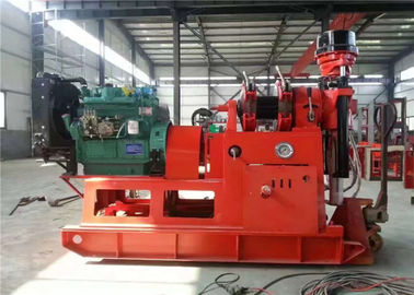 Mudah Pindah Crawler Type Water Drilling Rig Machine Dengan Hydraulic Automatic Feed Mechanism