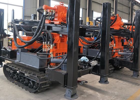 Kedalaman 200 Meter OEM Rotary Crawler Mounted Drill Rig