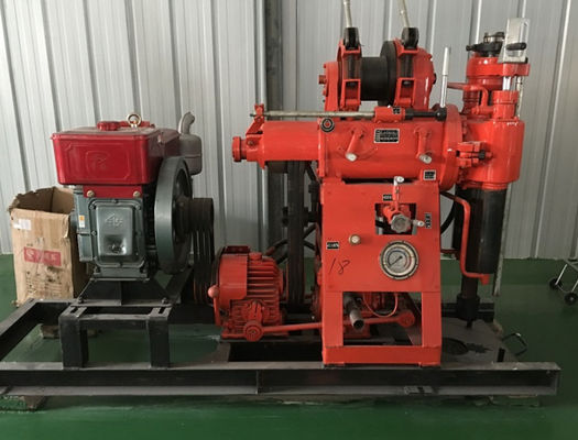 Mesin Diesel Hydraulic yang populer Mesin Pengeboran Tanah Air Well Coring Pengeboran Rig