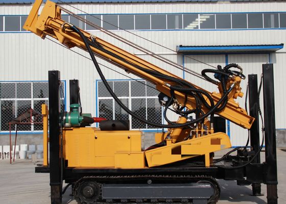 Crawler Baja Khusus yang Dipasang ST 300 Rig Pengeboran Pneumatik Untuk Lubang Bor