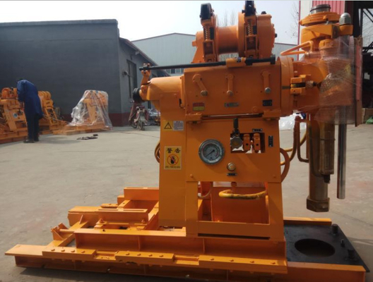 Rig Pengeboran Sumur Air Hidrolik 150m Sipil Crawler Diesel Xy-1a