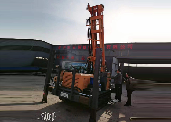 Rig Pengeboran Sumur Air St-200 Crawler Besar Pneumatik Dengan Kompresor Udara Kaishan