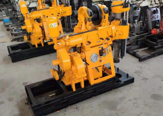 Warna Disesuaikan 100 Meter Jero Pengeboran Mesin Pengeboran Geologi XY-1