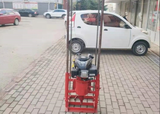 Mini Ringan Disesuaikan Core Drill Rig Kedalaman 30 Meter Untuk Penggunaan Pribadi
