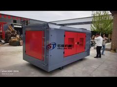 Peralatan Pengeboran Air Oem Kompresor Udara Diesel Industri